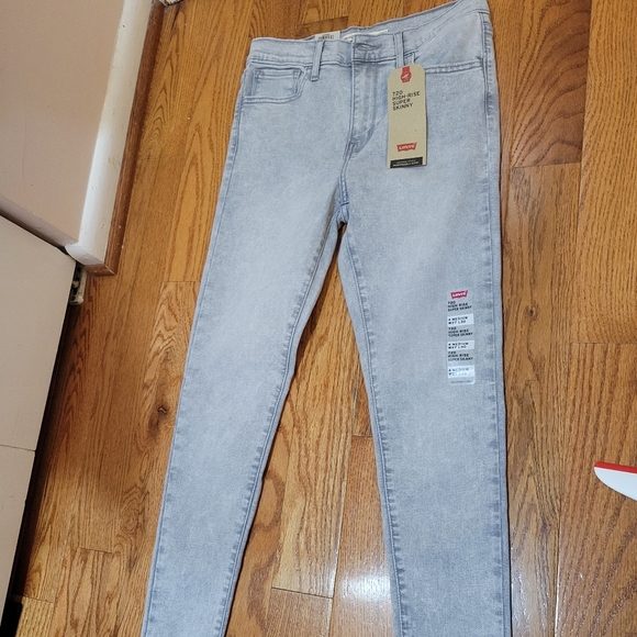 Levi's Denim - Levi's 720 high rise super skinny